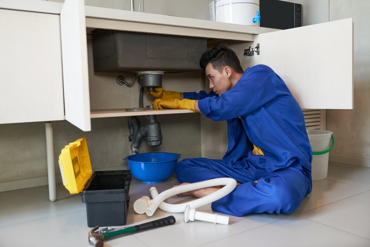 Why You Should Hire a Licensed Plumber in Temple Instead of DIY Repairs